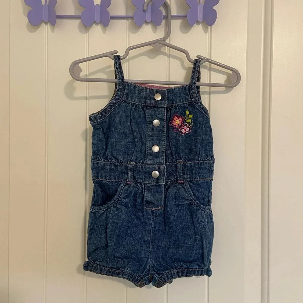 Vintage Genuine‎ Baby by Oshkosh baby girl’s denim shorts jumper — 9 months